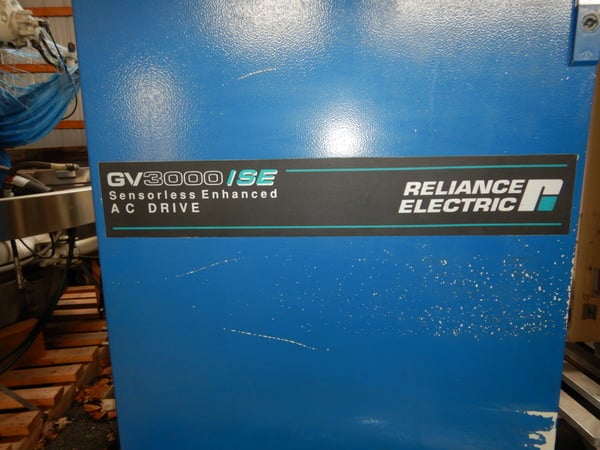 400 HP Reliance, AC variable frequency drive, 460 Volts, 2006 - Image 3