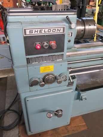 15" x 40" Sheldon #R-15, lathe, 2-1/4" bore, 1250 RPM, AcuRite digital read out, tailstock, Buck Adjust-Tru - Image 8
