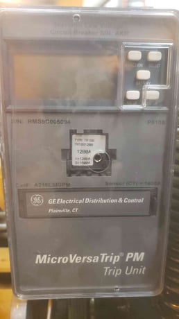 1600 Amps, General Electric, AKRU-10D-50, Fused low voltage circuit breaker, MicroVersaTrip PM, 3 pole, 2005 - Image 3