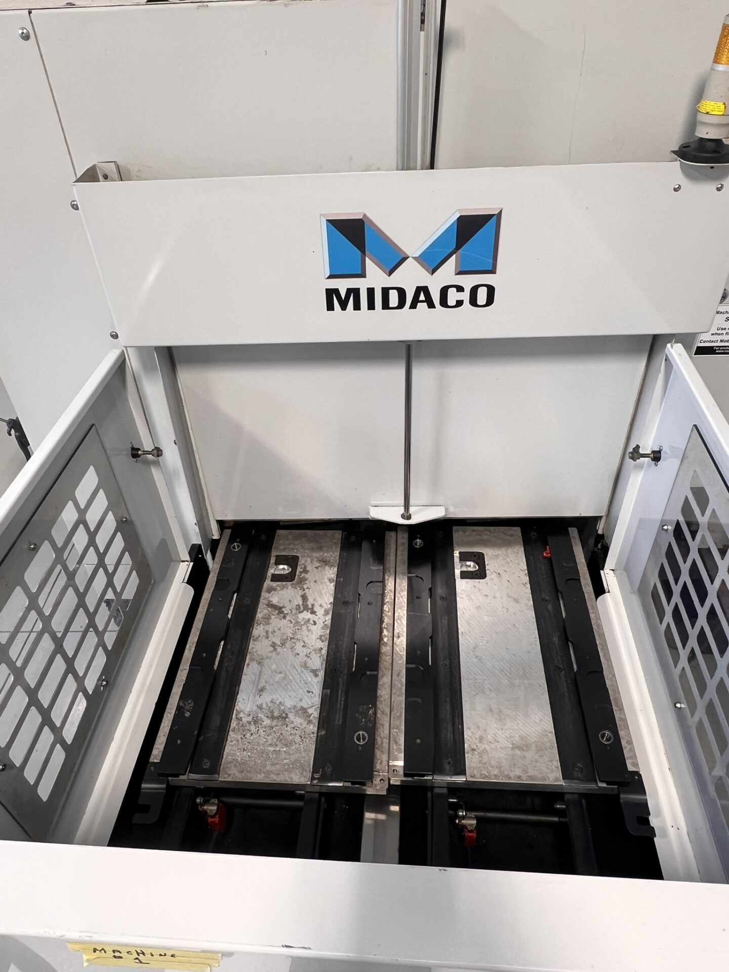 Midaco #ADT-1SD, automatic pallet changer, 22" x 15" x 1" cast aluminum pallet, pneumatic receiver w/ air - Image 5