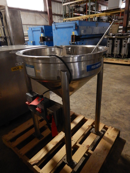 12.5 Gallon (50 Liter) Stainless Steel Feed Hopper - Image 5