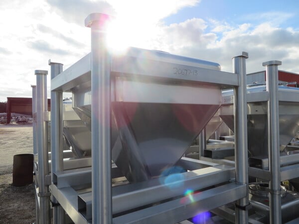 18 cu.ft. Stainless Steel Tote - Image 2