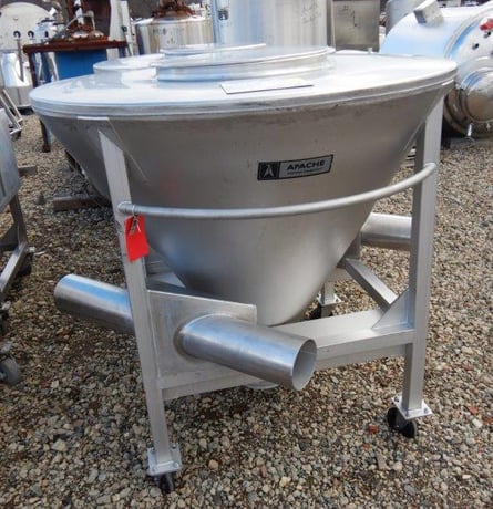 20 cu.ft. Apache Stainless Steel Cone Shaped Portable Tote - Image 1