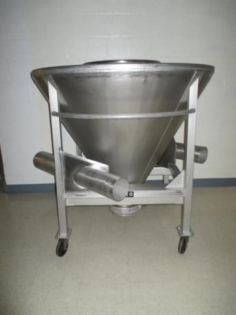 20 cu.ft. Apache Stainless Steel Cone Shaped Portable Tote - Image 2