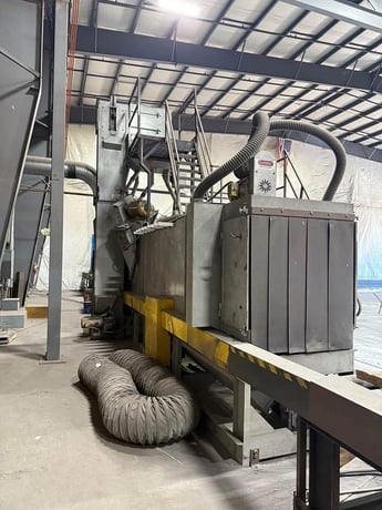 L S Industries, structural roll conveyor blast machine, (4) 15 HP wheels, dust collection system, 1999 - Image 1