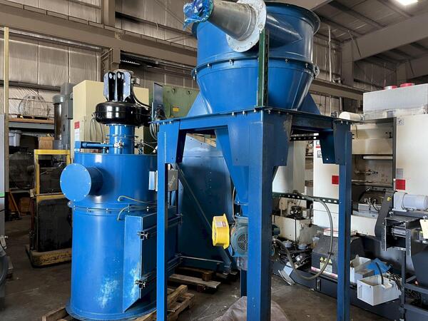 1100 cfm Donaldson #TD-573, continous duty style cartridge dust collector, 510 sq.ft. - Image 2