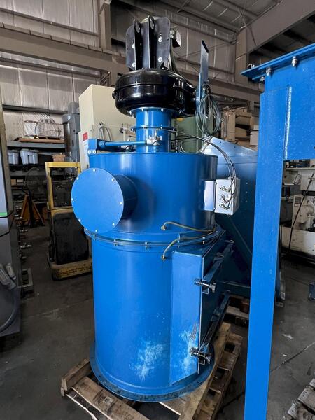 1100 cfm Donaldson #TD-573, continous duty style cartridge dust collector, 510 sq.ft. - Image 3