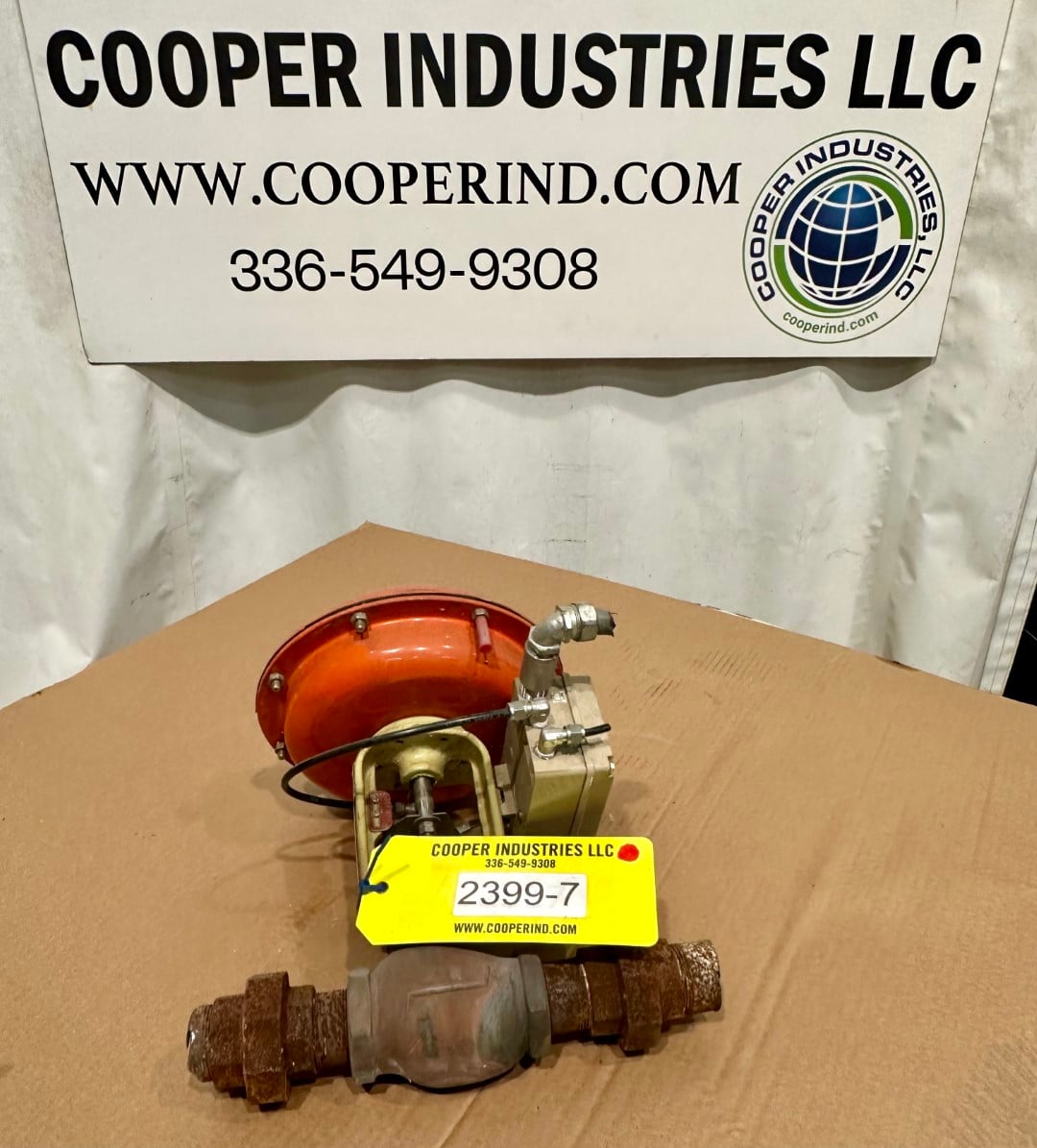1-1/2" Fisher Controls #54-24588, 7-15 psi bench, Samson 765 positioner - Image 3