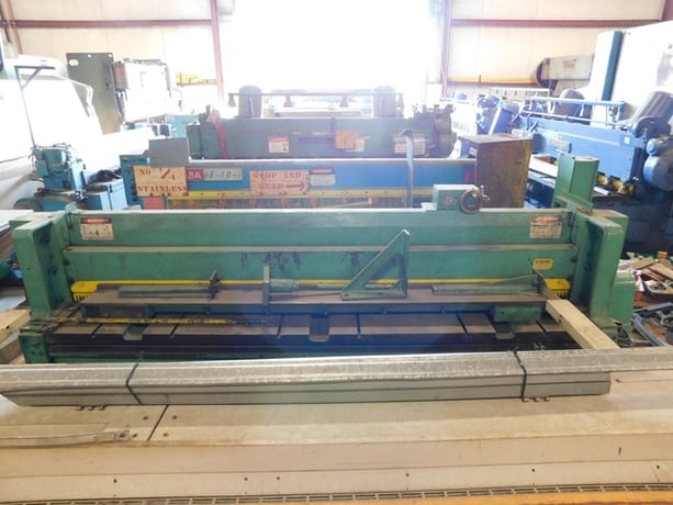 10 gauge x 10' Wysong #1010RD, shear, 24" front operated manual back gauge, 7.5 HP, 60 SPM, 10' squaring arm - Image 1