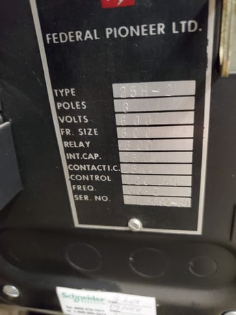 600 Amps, Federal Pacific, 25H-2, 600 Volts, 120 VAC, 3 Pole, M-OK, Draw Out (9 available) - Image 3