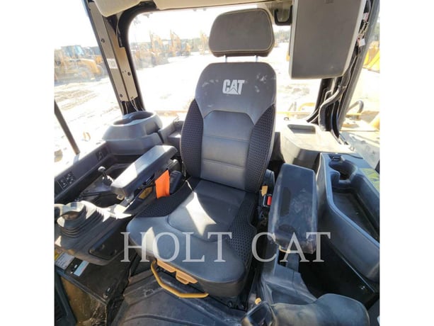 Caterpillar D6 XE, Crawler Dozer, 519 hours, S/N: TPL01035, 2023 - Image 7