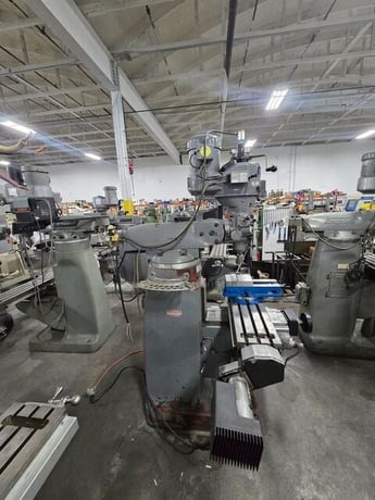 Sharp #LMV/MP2, vertical mill, 9" x42"tbl., 3 HP, 25" X, 11" Y, 5" Z, 60-4500 RPM, R-8, AcuRite Millpwr MP2 - Image 3