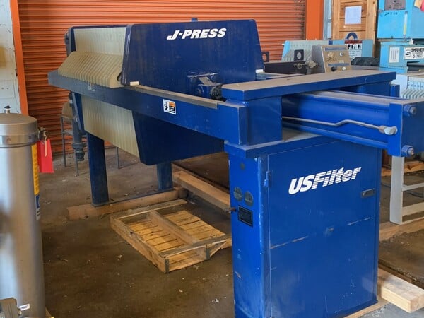 31" U.S. Filter #800G32-20-10DYLW, Plate/Frame Filter Press, (21) Plates, 135 sq.ft. Surface Area, 100 psi - Image 1