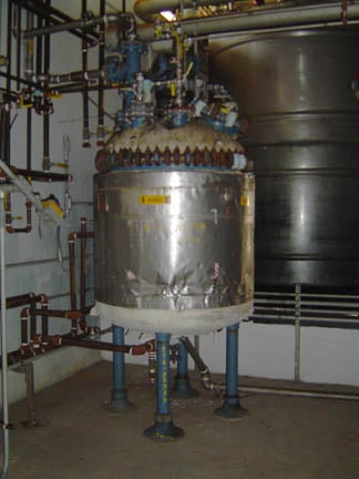 650 gallon Glass Lined Tank, Glass Lined Tank, Vertical, 54" diameter x 60" straight side, w/Radial Agitator - Image 1