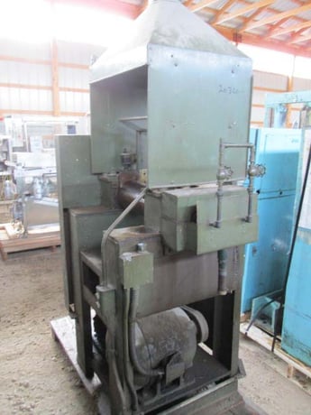 6" x 12" GF Goodman & Son, 2-Chrome Roll Mill w/Vented Hood, w/Overhead Safety, Split Edge Guide & Adjustable - Image 3