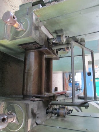 6" x 12" GF Goodman & Son, 2-Chrome Roll Mill w/Vented Hood, w/Overhead Safety, Split Edge Guide & Adjustable - Image 5