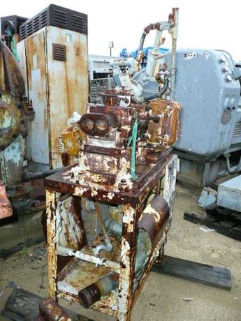 2" x 6" Thropp, 2-Roll Mill, w/One Piece Edge Guide, Knee Safeties & Overhead Safeties, 1 HP, 220 V - Image 2