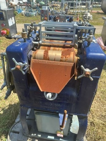 4" x 12" J.h. Day, 3 roll Mill - Image 5