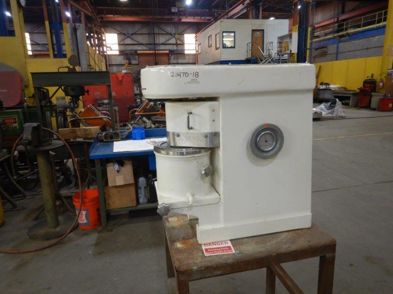 Netzsch, Mill, 2 gallon capacity - Image 1