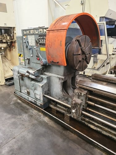 36"/58" x 201"/311" LeBlond #3220/58-NI Heavy duty sliding gap bed lathe, 4-jaw chuck, coolant pump, 1962 - Image 6
