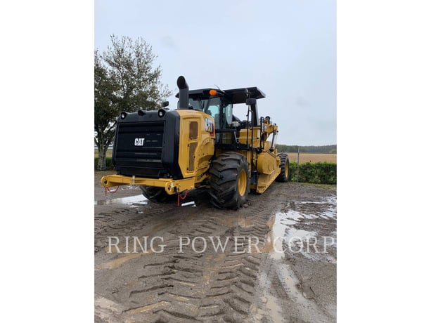 Caterpillar RM400, Stabilizers Reclaimer, 343 hours, S/N: Z4M00227, 2024 - Image 1