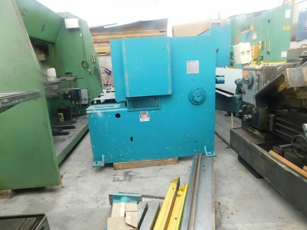 1/4" x 10' Adira #GHS-0630, shear, 39" programmable back gauge, blade gap adjust, 2002 - Image 3