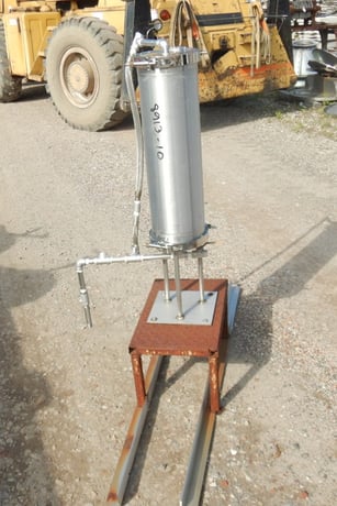 8" x 26" Stainless Steel Cartridge Filter - Image 1