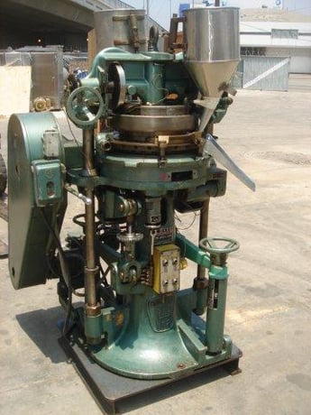 2.5 Ton, Stokes #BB2, Rotary Tablet Press, 27-Station, 725-1400 tablets/min., 5/8" max Tablet diameter - Image 1