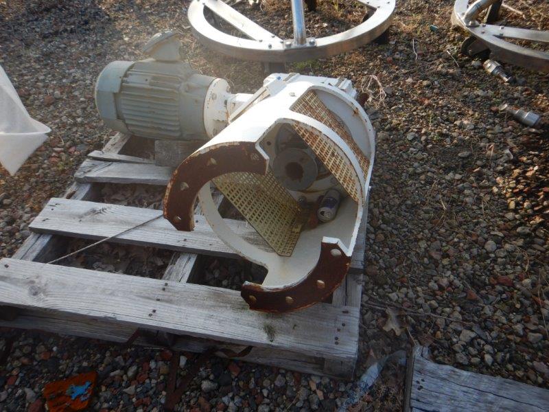 300 gallon Thale, Glass Lined Reactor, 60 psi/FV @ 350°F Internal, 150 psi/FV @ 350°F Jacket, 5 HP - Image 4