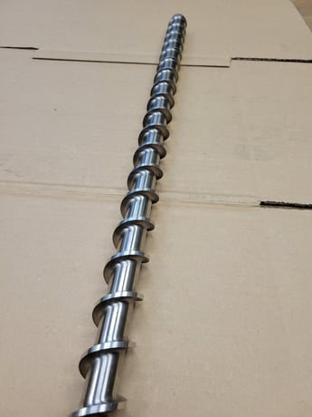 Cincinnati Milacron #5036914-68, Injection Molding Screw ONLY, 32mm x 844.55mm, 1.3" diameter x 33.25" long - Image 8