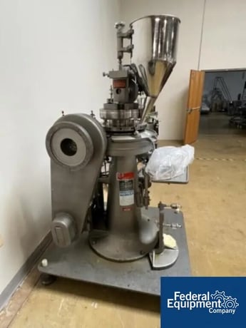 Key International #DB-16, Rotary Tablet Press, 16 Station, keyed upper guides, feed frame & hopper - Image 4