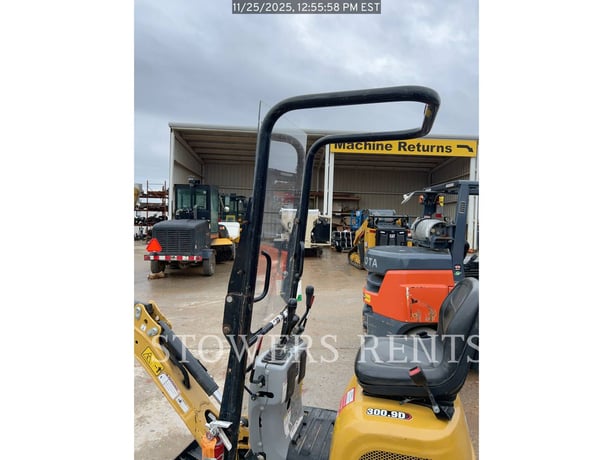 Caterpillar 300.9D, Crawler Excavator, 377 hours, S/N: LJ201662, 2021 - Image 6