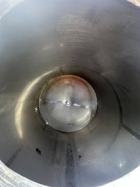 1050 gallon Perry Products, Stainless Steel Tank, Vertical, 65" diameter x 74" Straight Side, Flat Top, Cone - Image 3