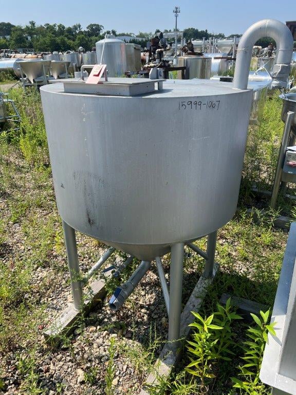 130 gallon Stainless Steel Tank, 40" diameter x 24" Straight Side, Flat Top, Cone Bottom - Image 1