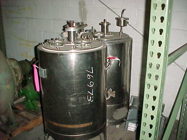 40 gallon Stainless Steel Vertical Tank, 19" diameter x 29" Straight Side, Internal Baffles - Image 2