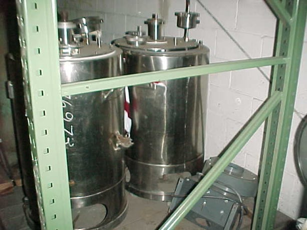 40 gallon Stainless Steel Vertical Tank, 19" diameter x 29" Straight Side, Internal Baffles - Image 3