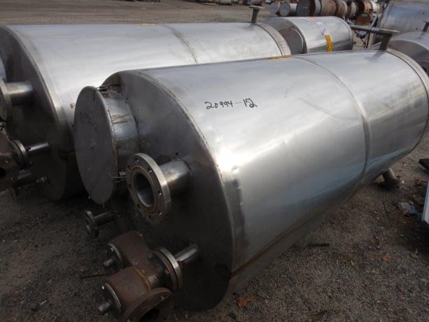 500 gallon Stainless Steel Vertical Tank, 43" Diameter x 86" Straight Side, Dish Top and Bottom - Image 1