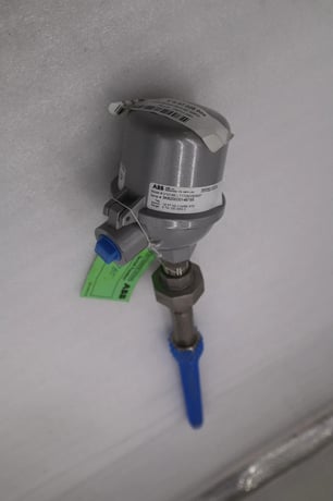 ABB V10186-LT1T0600S3A57 Temperature Sensor PT100 B NEW UNIT STOCK G735 - Image 5
