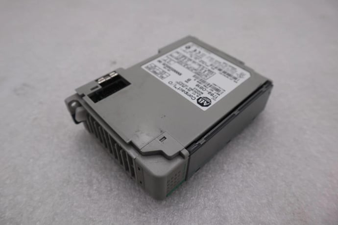 Allen-Bradley bradley 1769-ob16 series b output module #k-2577-b - Image 3