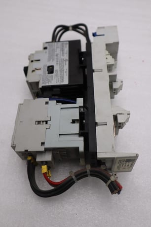 Allen-Bradley bradley 140m-d8e-c25 circuit breaker with 100-c23*10 contactor stock 718-a - Image 5