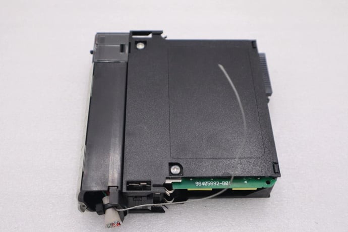 Allen-Bradley Bradley 1756-IT6I2 Ser A ControlLogix 6-Channel Analog Input Module #H124A - Image 5