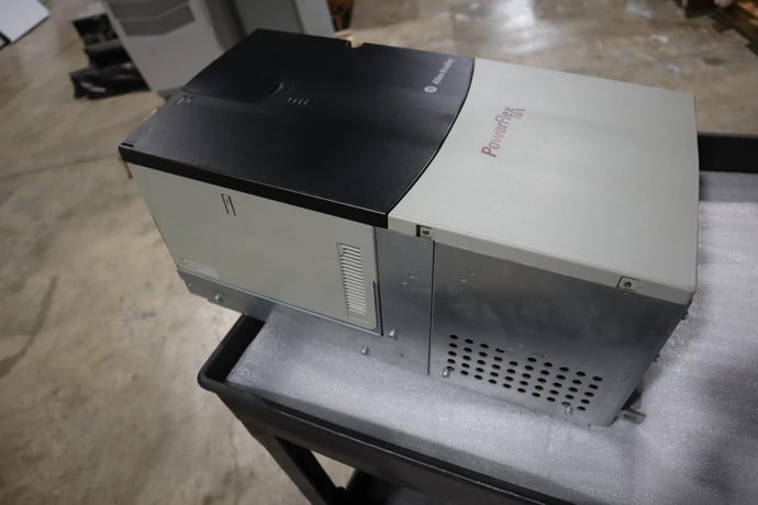 Allen-Bradley Bradley 20BD125A0ANNAND0 100 HP Ser B Powerflex 700 Drive VFD Stock 3367-A - Image 5