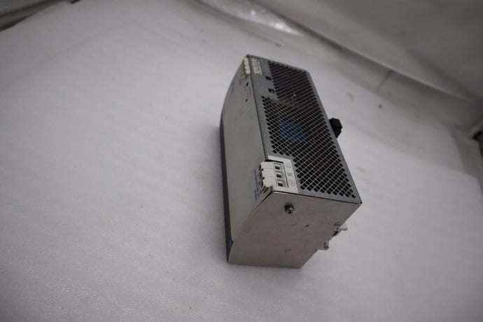 Allen-Bradley 1606-XL480EP / 1606XL480EP Industrial Control System #H691A - Image 4