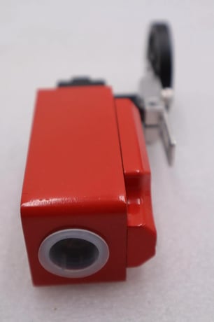 Allen-bradley 440p-mrrb22e limit switch ser a stock #k-2268 - Image 4
