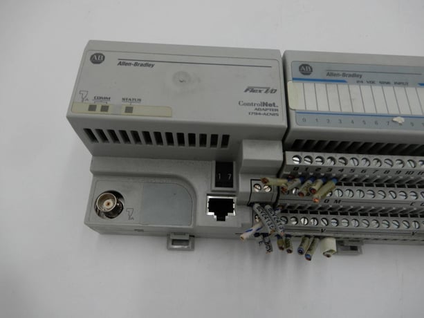 Allen-Bradley bradley plc 1794-acn15 1794-ib16 1794-ob16p stock number 372 - Image 2
