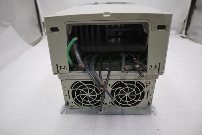 Allen-Bradley Bradley 20G11ND052AA0NNNNN /A PowerFlex 755 480V AC 40HP STOCK 2272C 884951037922 - Image 4