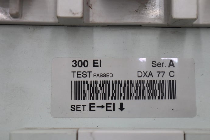 Allen-bradley 100-d300 contactor 600 vac max stock l-715 - Image 6