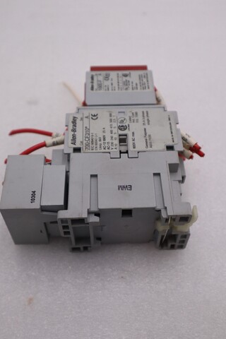 Allen-Bradley 700-CF310 SER A Used Safety Control Relay Contractor #K-754-A - Image 2