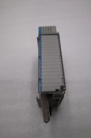 Allen-bradley 1769-iq16 series a 16 pt. input module stock #k-1560c - Image 1
