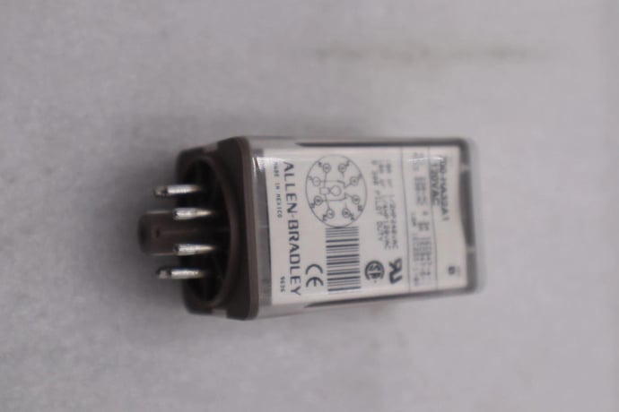 New Allen-Bradley Bradley 700-HA32A1 Relay 120VAC 10A STOCK K-3410 - Image 2